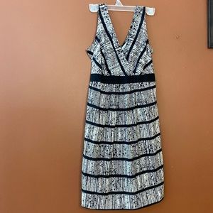Motherhood maternity dress size small. Black and white patterns with stripes.